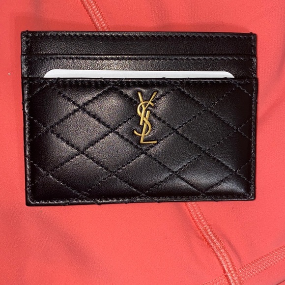 HP🎉NWT YSL Quilted Lambskin Card Case - Picture 2 of 16